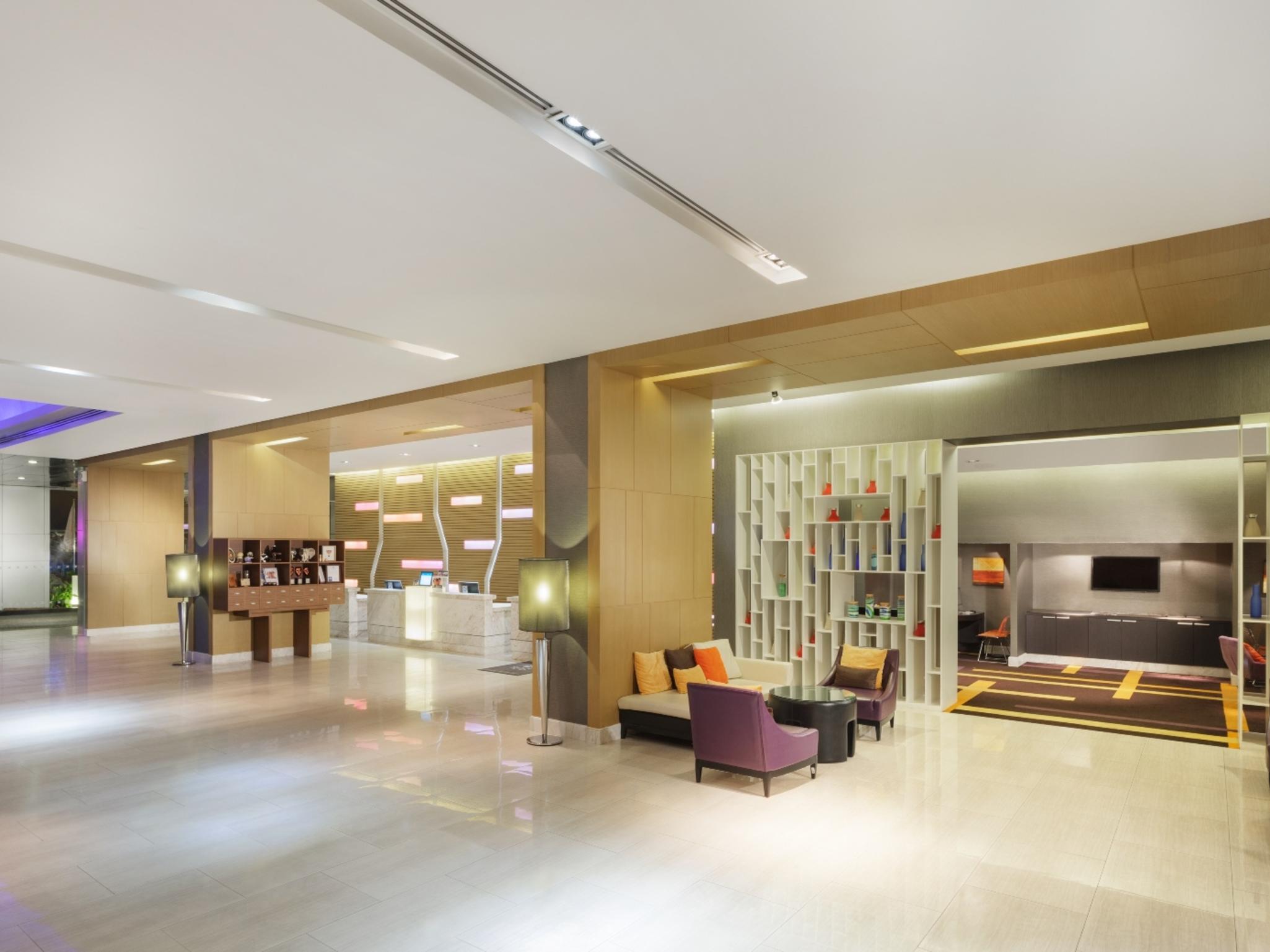 Four Points By Sheraton Bangkok, Sukhumvit 15 Ngoại thất bức ảnh