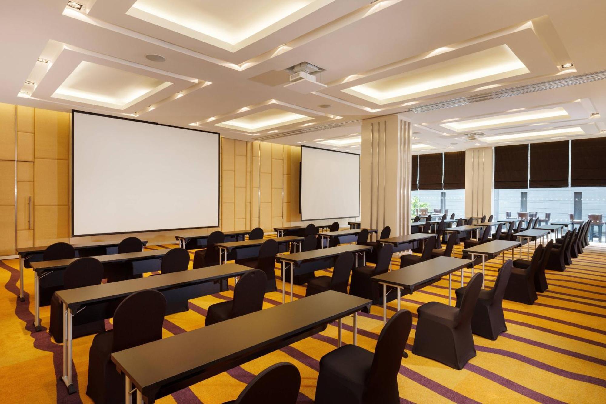 Four Points By Sheraton Bangkok, Sukhumvit 15 Ngoại thất bức ảnh