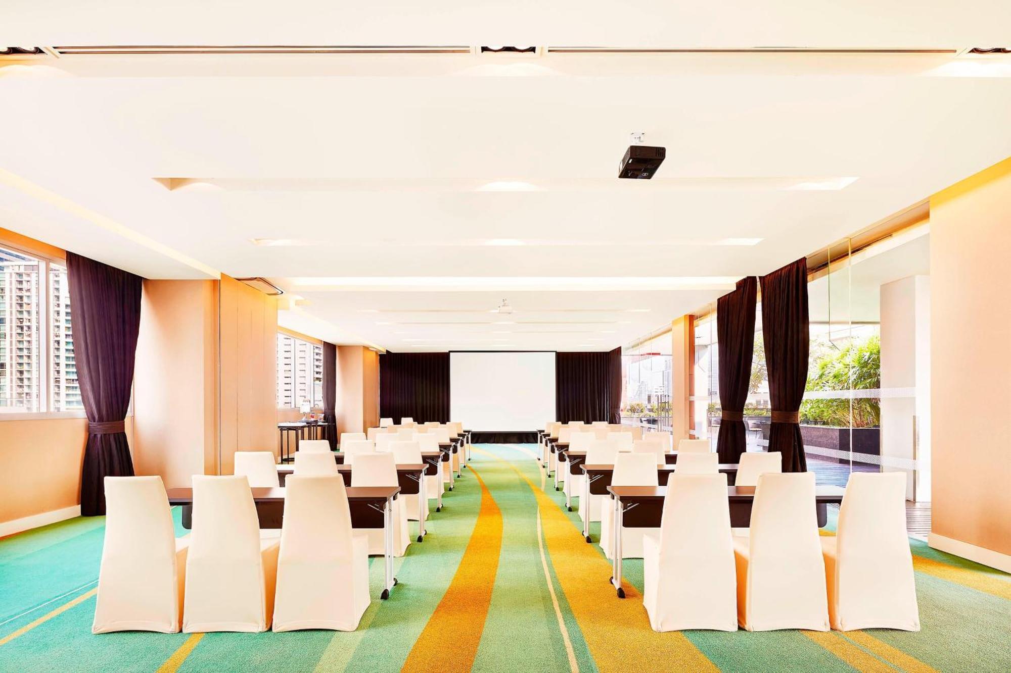 Four Points By Sheraton Bangkok, Sukhumvit 15 Ngoại thất bức ảnh
