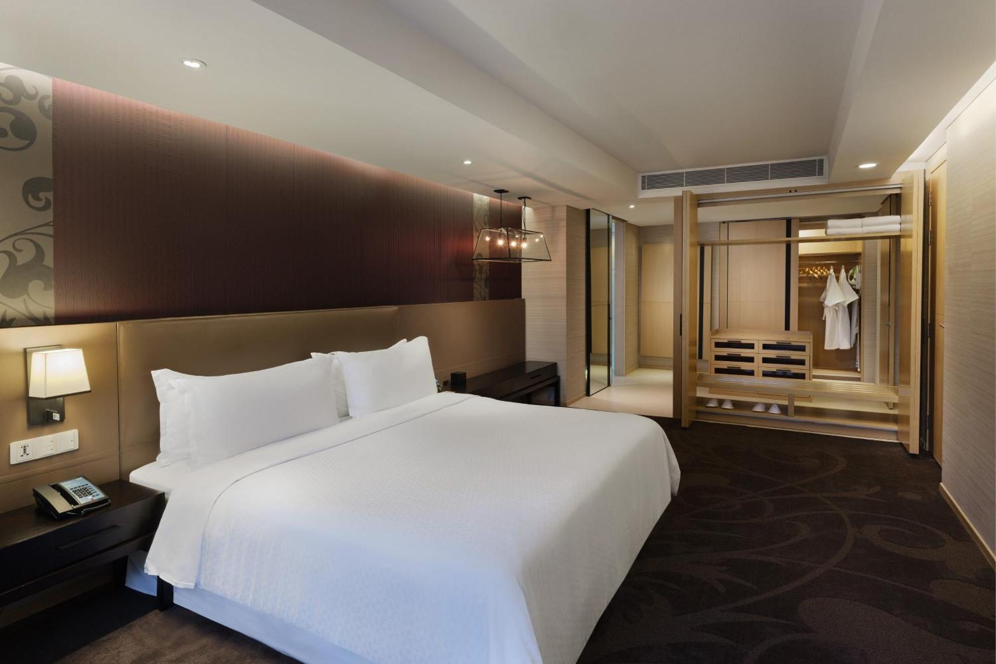 Four Points By Sheraton Bangkok, Sukhumvit 15 Ngoại thất bức ảnh