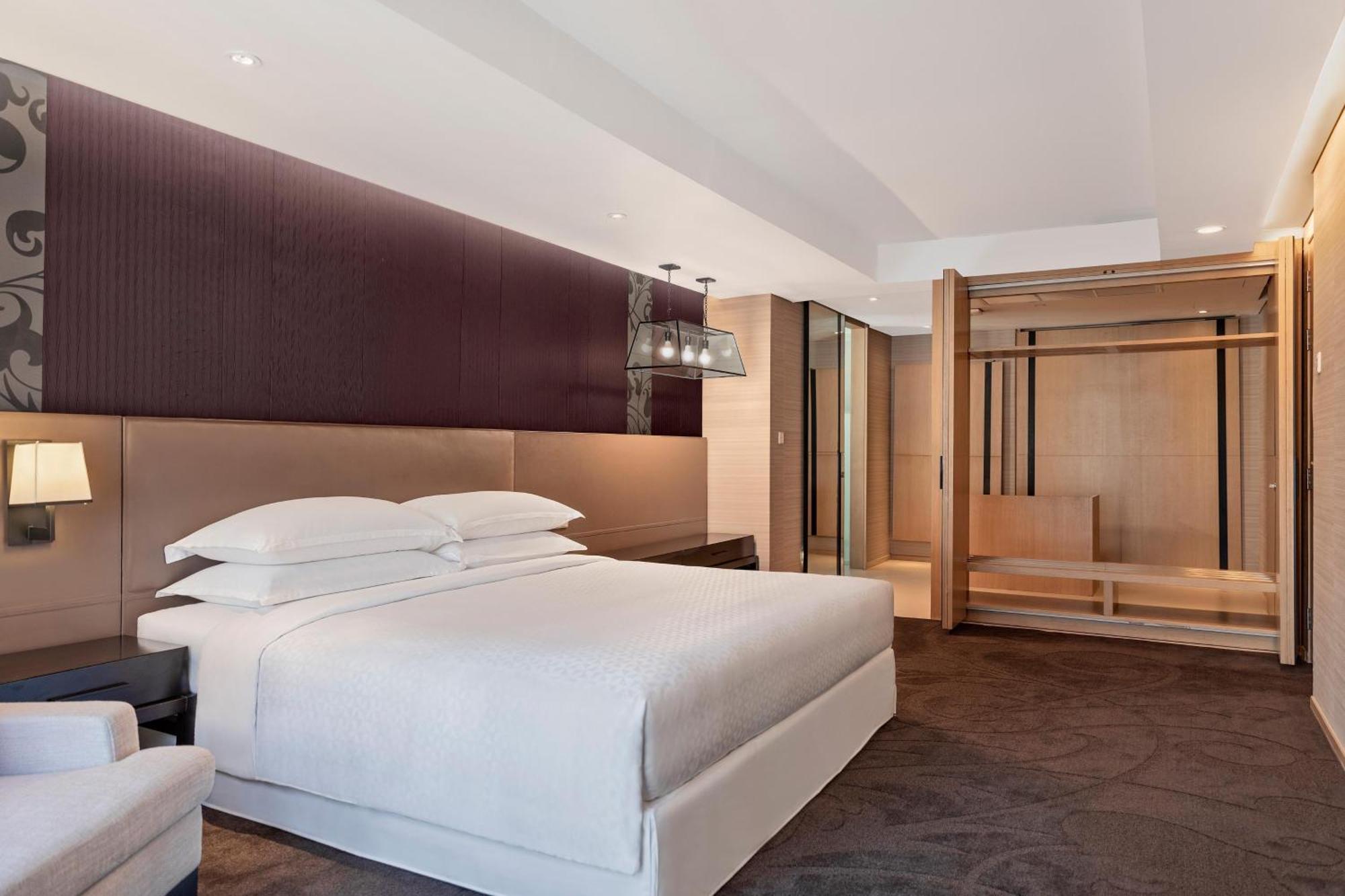Four Points By Sheraton Bangkok, Sukhumvit 15 Ngoại thất bức ảnh